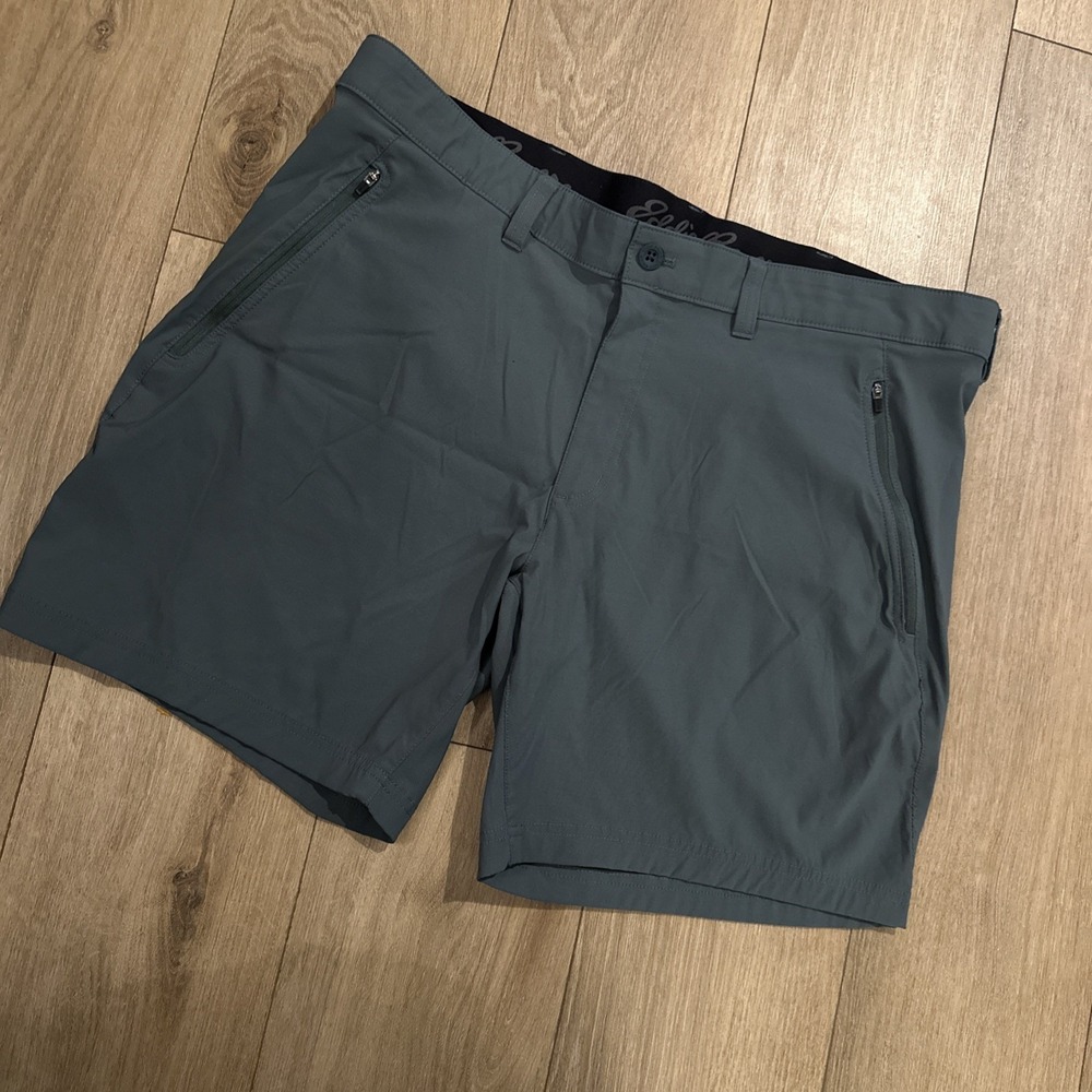 Eddie Bauer Men's Outdoor Lightweight Zip Pockets Hiking Shorts Khaki Green 42